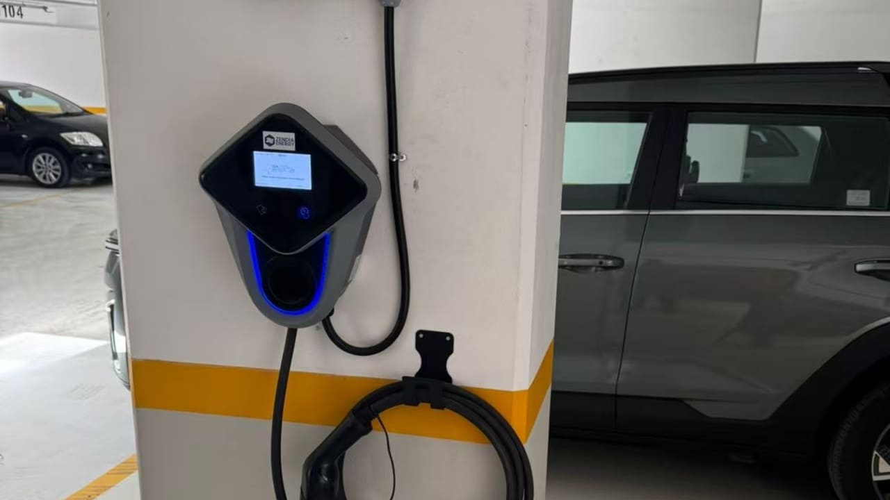 Cyprus - Public use - 22kW AC Wallbox Charger